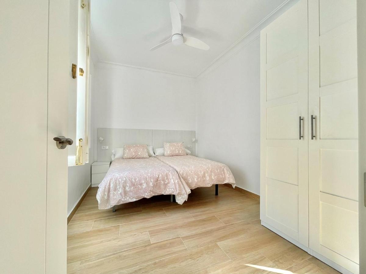 Casa Del Mar En La Plaza De La Axarquia Apartment Торе дел Мар Екстериор снимка