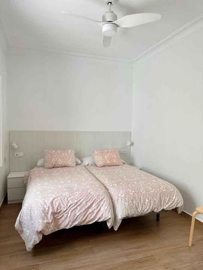 Casa Del Mar En La Plaza De La Axarquia Apartment Торе дел Мар Екстериор снимка
