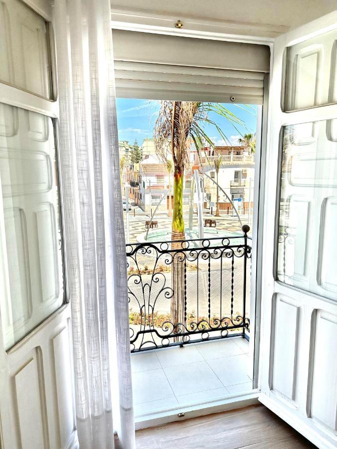 Casa Del Mar En La Plaza De La Axarquia Apartment Торе дел Мар Екстериор снимка